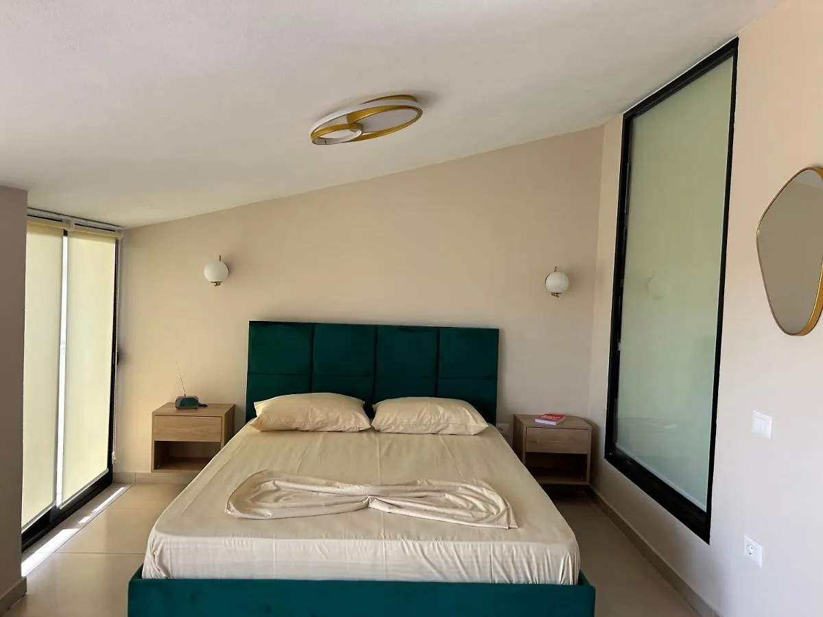 The Loft Life Lejlighed Golem  0*, Golem (Tirana) Albanien